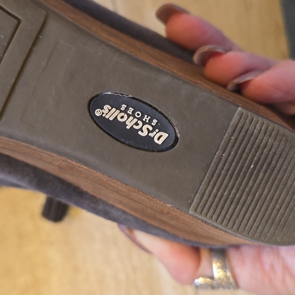 Dr. Scholl's Be Energized Foam Technology Gray Suede Dakota Ankle Wedge Booties - Picture 11 of 12